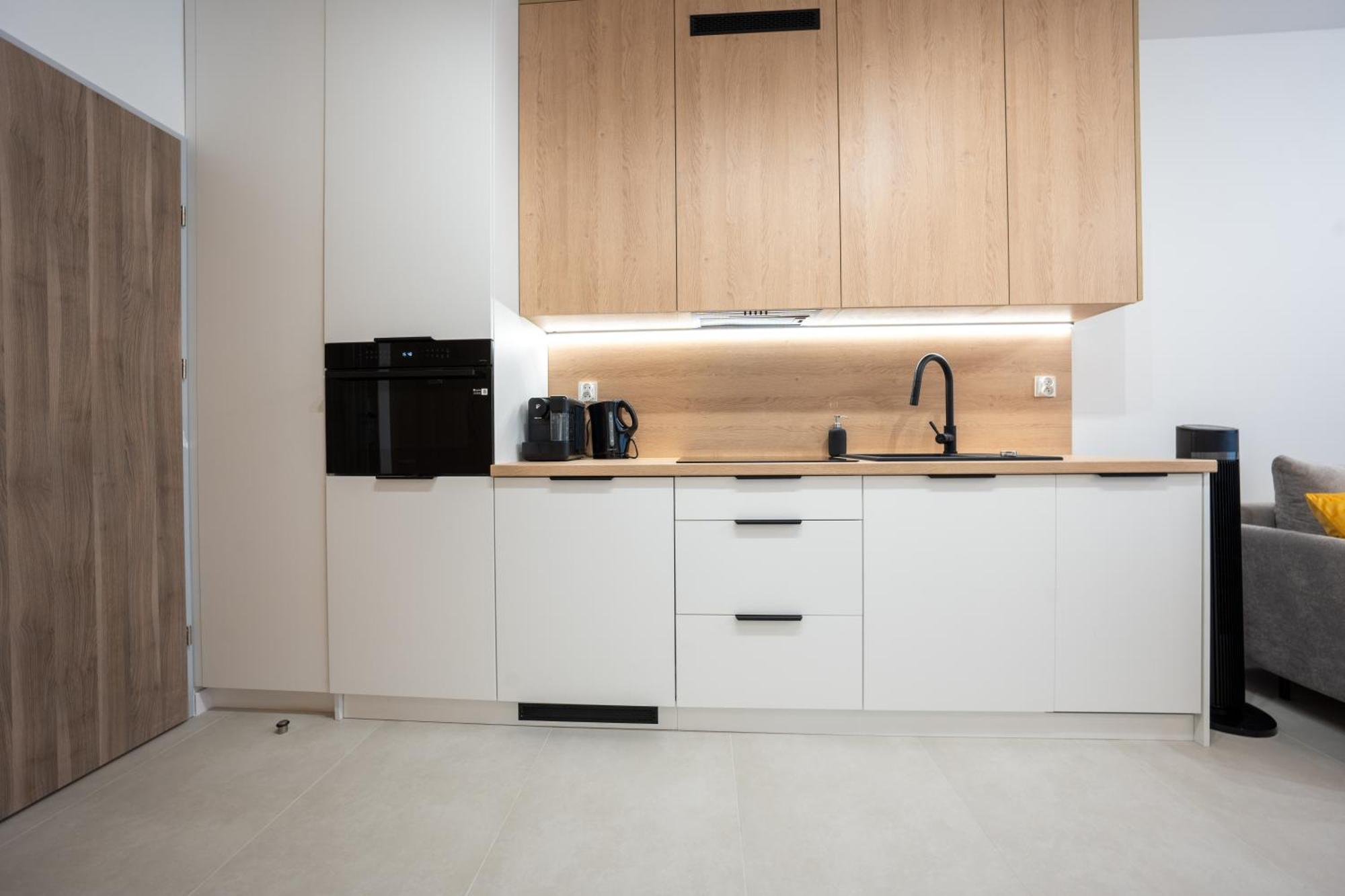 Miodowy Apartament Z Duzym Tarasem W Rewalu, Blisko Morza Exteriér fotografie